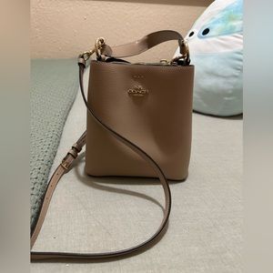 COACH Bucket Bag